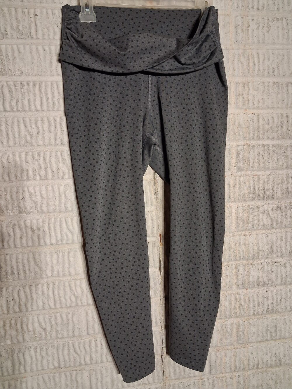 Nike Dri Fit Cropped Yoga/ Leggings Pants Large